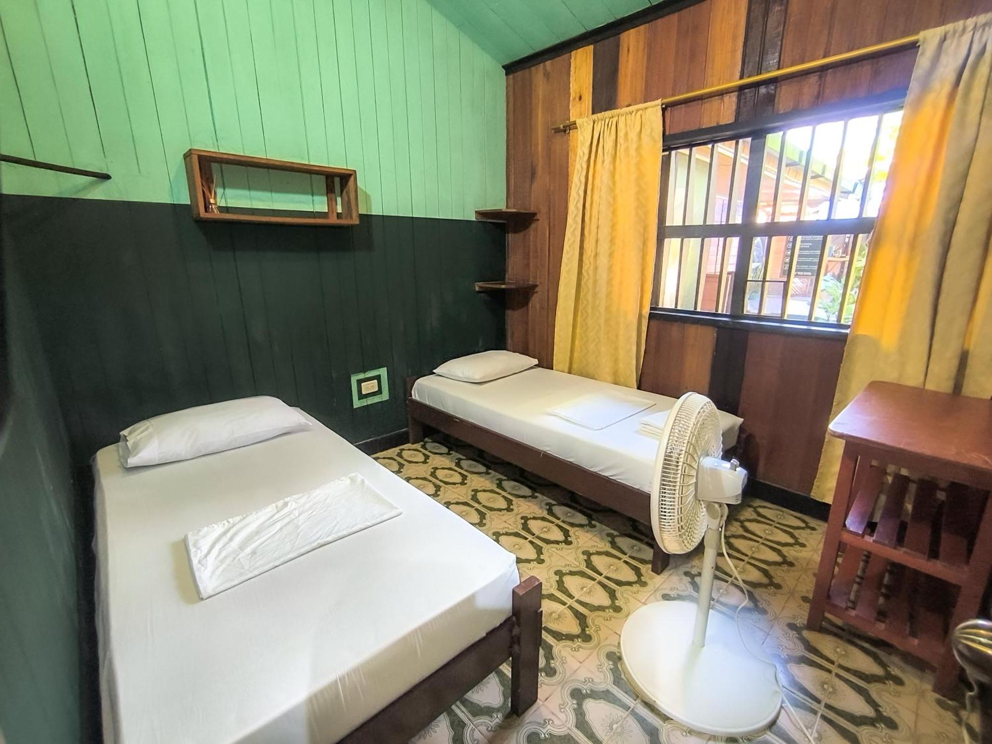 Hostel Casa De Las Palmas Tours Leticia Exteriér fotografie