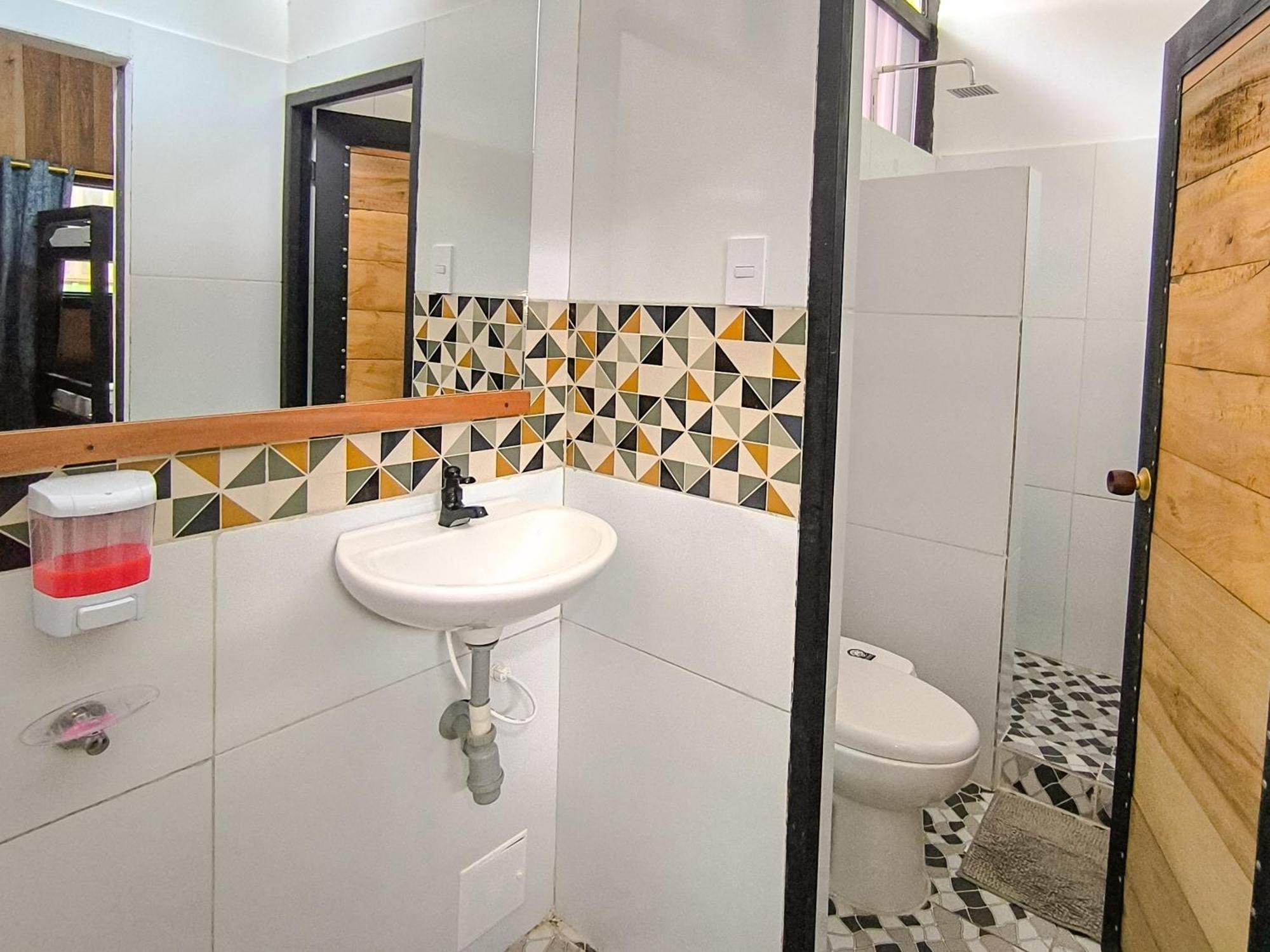 Hostel Casa De Las Palmas Tours Leticia Exteriér fotografie